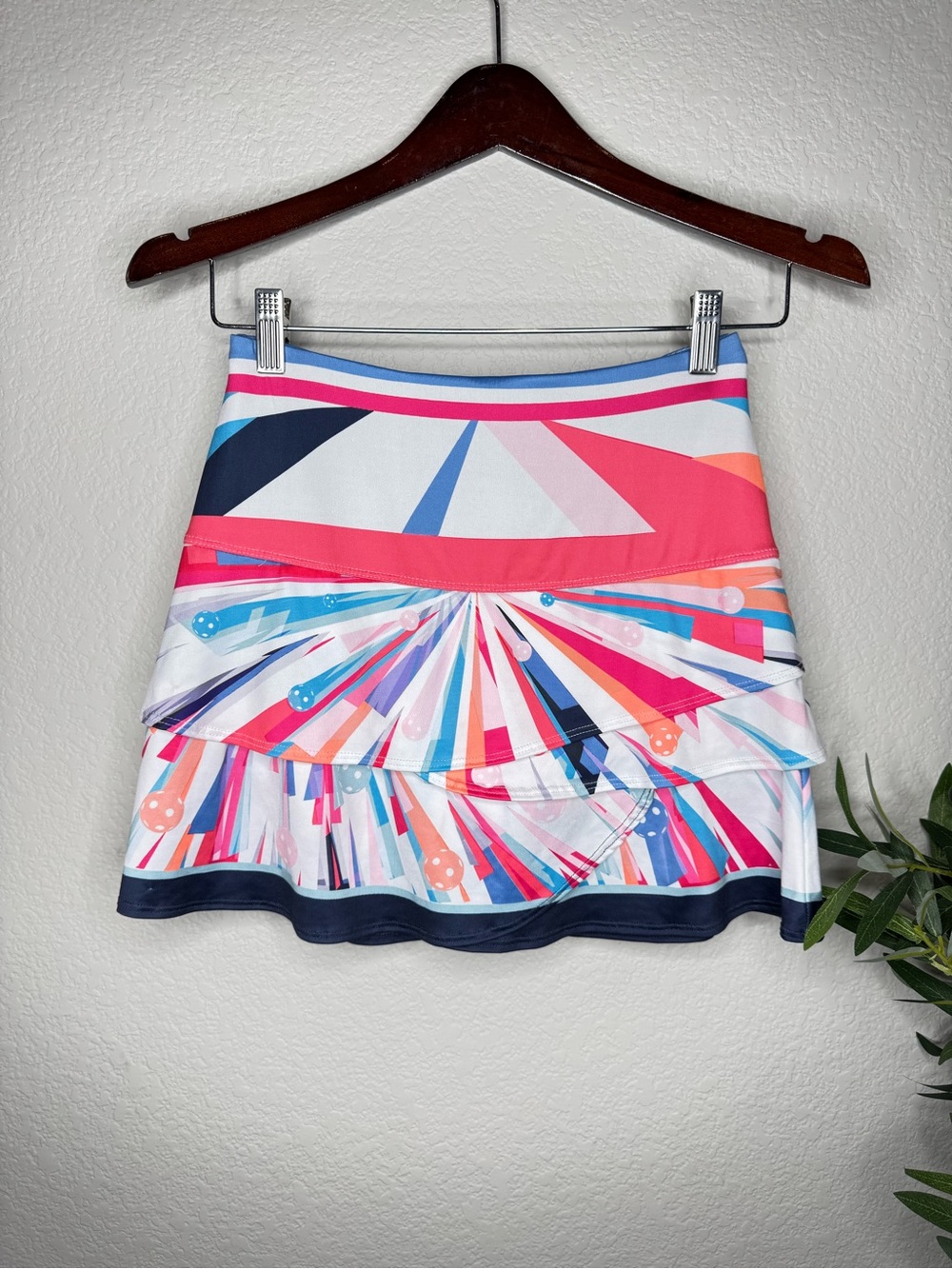 Lucky in Love Multicolor Tiered Tennis Skort Women’s XS Pickleball Golf Athletic